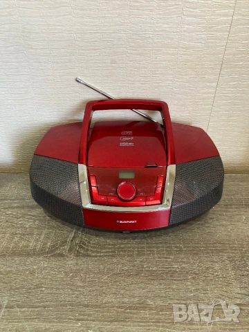 BLAUPUNKT BB12RD портативна аудио система Radio CD-MP3 USB AUX, снимка 2 - Аудиосистеми - 53822178