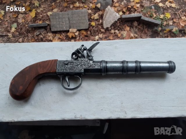 Страхотен тежък масивен кремъчен пищов - реплика