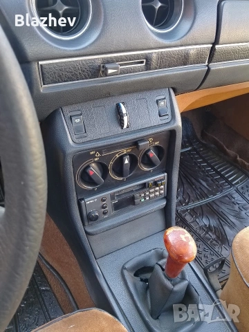 Mercedes W123 2300 Климатик цял за части, снимка 10 - Автомобили и джипове - 53743516