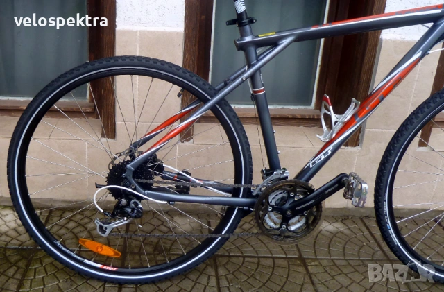 ДжиТи ! 28 цола ! Трекинг хибрид- лек офроуд ! 27 скорости ! ТОП!, снимка 13 - Велосипеди - 53235364