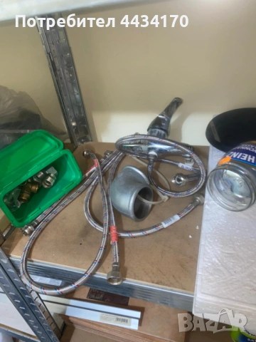 Спешно! Смесител (батерия) за чешма и комплект меки връзки – Много добро състояние