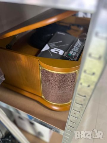 Носталгично стерео с грамофон радио касета диск флашка, снимка 2 - Радиокасетофони, транзистори - 45953659