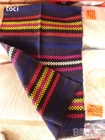 Автентична ръчно тъкана вълнена престилка част към народна носия