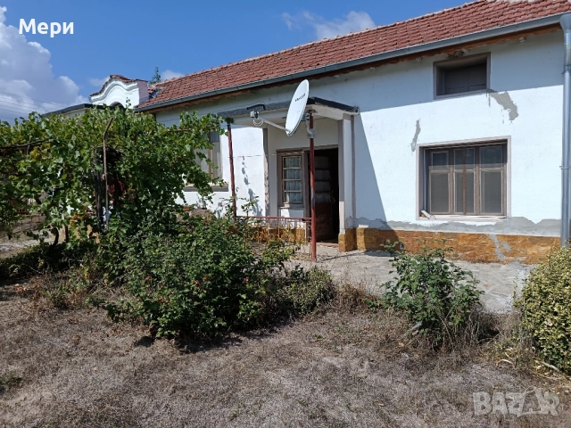 Продавам къща в село Гранит , снимка 2 - Къщи - 51735093