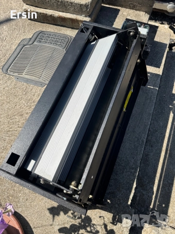 Електрическа Двойна Степенка  LiPPERT Project 2000 за MORELO Reisemobile  (Неразличима от нова) , снимка 15 - Къмпинг мебели - 51801559