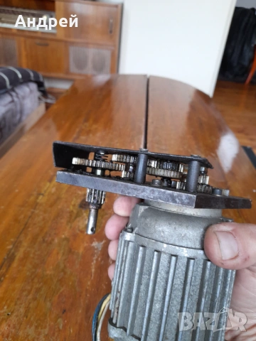 Стар електромотор Елпром, снимка 5 - Други ценни предмети - 54271712