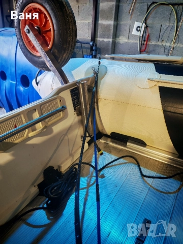 Надуваем Zander 3,30m. с конзола,алум.под,сонар lowrance elite 4 chirp и двиг.Merkury 6 Hp, снимка 12 - Воден транспорт - 51546880