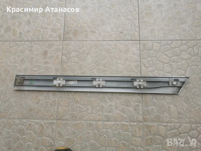 A2036905262. Лайстна врата задна дясна  за Мерцедес Ц-класа W203 комби.2002г, снимка 2 - Части - 50417720