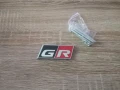 сребристо с червено емблема за решетка Toyota GR, снимка 4