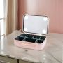 Розова кутия за грим с огледало и светлини и зарядно гримьорна органайзер несесер, снимка 4