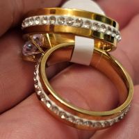 Стилен комплект от 2 броя пръстени с цирконии от медицинска стомана, снимка 3 - Пръстени - 45502622