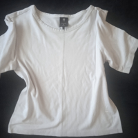 G-Star RAW - 100% оригинална дамска тениска къс модел - САМО 5 лв., снимка 1 - Тениски - 44959135
