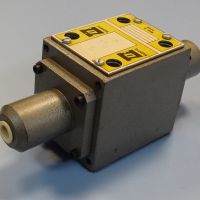 Хидравличен разпределител WADOWICE 4WH10 M1.2 directional valve 24VDC, снимка 9 - Резервни части за машини - 45337046