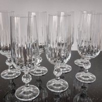 Комплект от 6 кристални чаши за бяло вино/шампанско. , снимка 1 - Чаши - 44969041