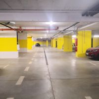 Паркомясто в подземен паркинг в Каменица парк, снимка 1 - Гаражи и паркоместа - 45424460