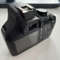 Фотоапарат Canon 4000D + Kit Lens + EF 50mm 1.8 STM + EF-S 55-250mm 4-5.6 IS STM, снимка 3 - Фотоапарати - 45872301