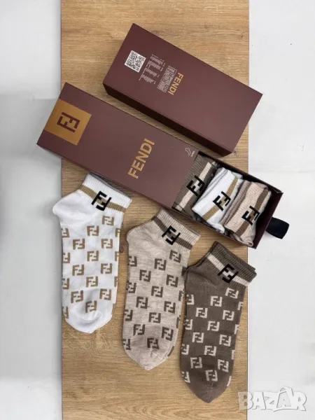 чорапи в кутия fendi, снимка 1