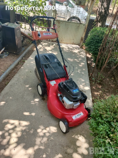 Самоходна косачка Honda , снимка 1