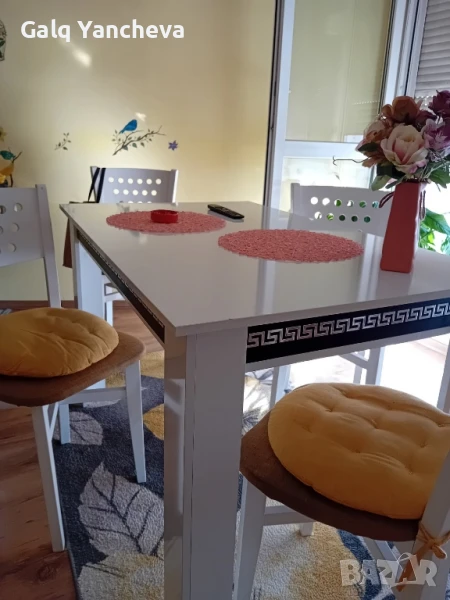 Маса, снимка 1