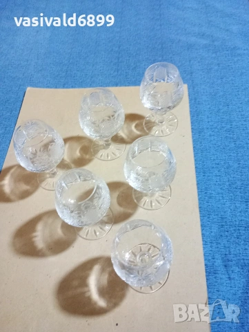 Кристален сервиз от 6 чаши 