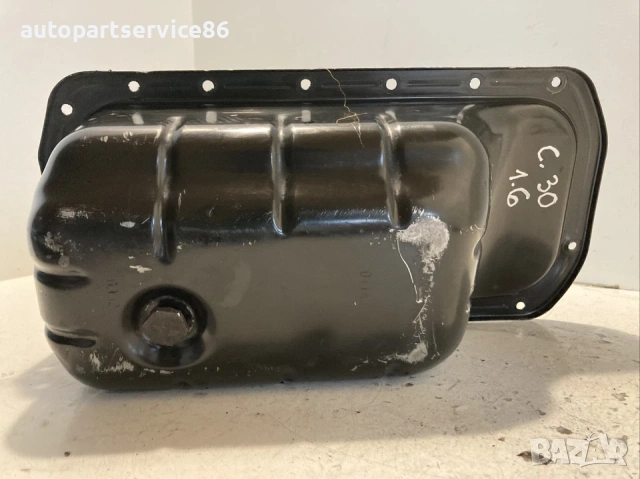 Картер на двигателя за Volvo C30 1.6 TDI 109HP (2012) D4164T, снимка 2 - Части - 53832969