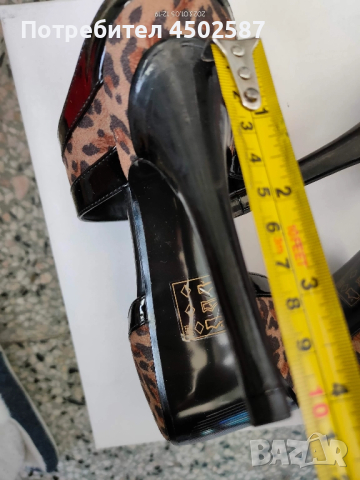 Леопардови обувки на висок ток от ASOS, снимка 6 - Дамски обувки на ток - 52031248