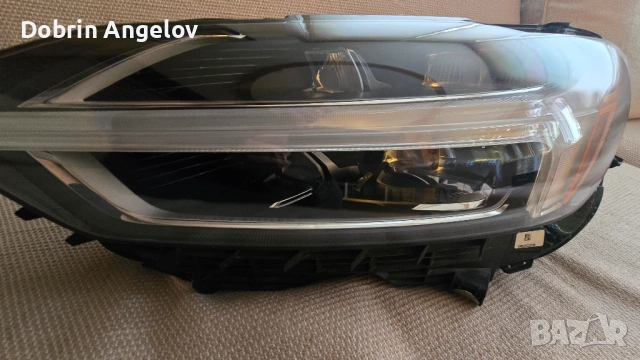 Ляв фар за Volvo XC60 (2017-2024) Full LED. USA модел, перфектно състояние!!!, снимка 5 - Части - 54102125