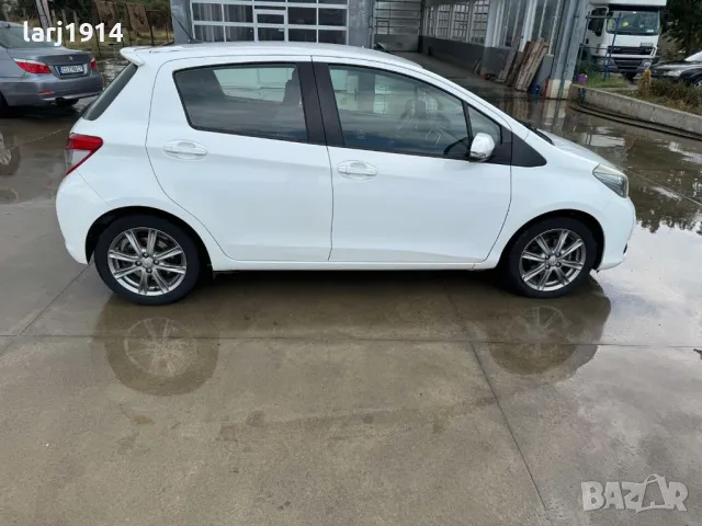 Toyota Yaris, снимка 5 - Автомобили и джипове - 47073964