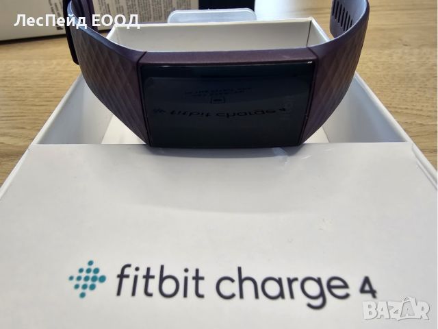 Fitbit Charge 4 (NFC) w integrated GPS & FitbitPay - Rosewood / Rosewood, снимка 2 - Смарт гривни - 46768015