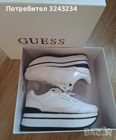 Женски сникърси GUESS