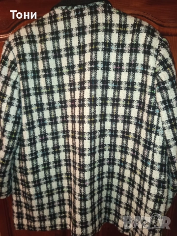 Ново Дамско Стилно Карирано Сако XL , снимка 10 - Сака - 53013998