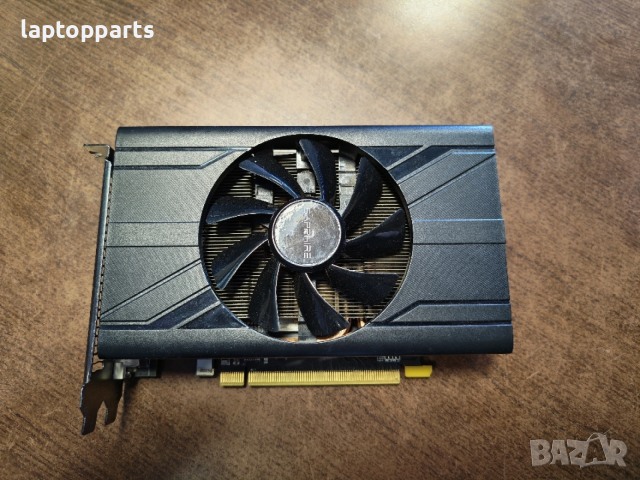 Saphire Radeon RX570 ITX 4 GB GDDR5 - За ремонт.