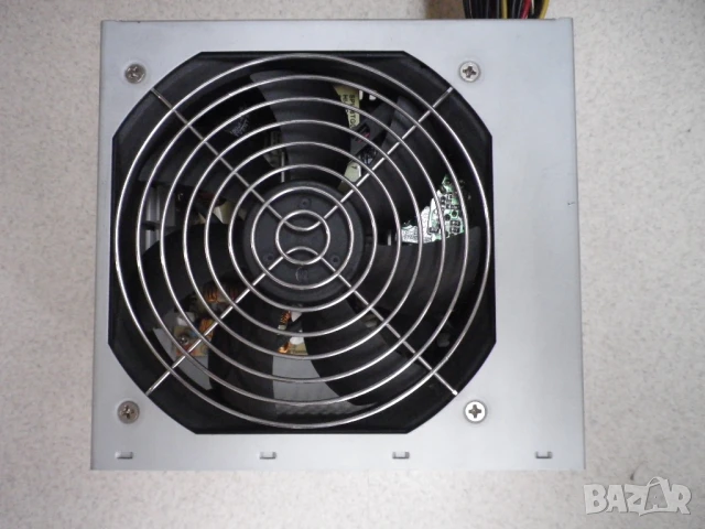 Качествено захранване за компютър Fortron 350W, снимка 2 - Захранвания и кутии - 50836438