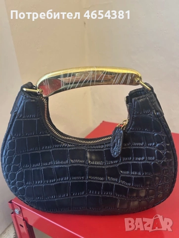 Дамска кожена чанта Том Форд , снимка 3 - Чанти - 53630814