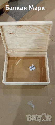Дървена кутия 40 х 30 х 14 см.,с дефект – нова, снимка 3 - Други - 52874454