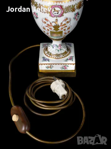 Порцеланова лампа от Porcelaine de Paris., снимка 5 - Настолни лампи - 50295538