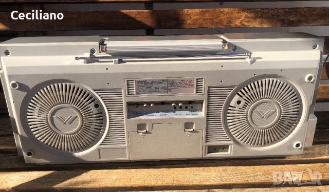 🎄SHARP GF 565H (45w) -радиокасетофон, снимка 2 - Радиокасетофони, транзистори - 52800191