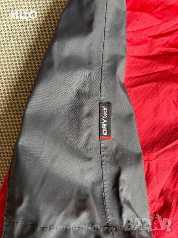 Дамска ветровка Mammut Drytech, снимка 2 - Якета - 54027142