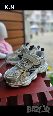 Детски маратонки, нови 