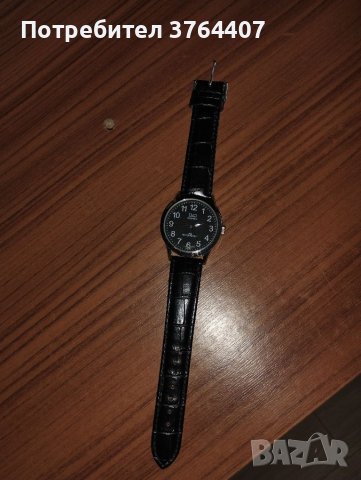 Дамски оригинален часовник , снимка 2 - Дамски - 45669455