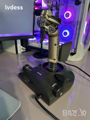 Joystick Saitek Cyborg 3D Gold USB Джойстик Flight Stick, снимка 4 - Джойстици и геймпадове - 45669666