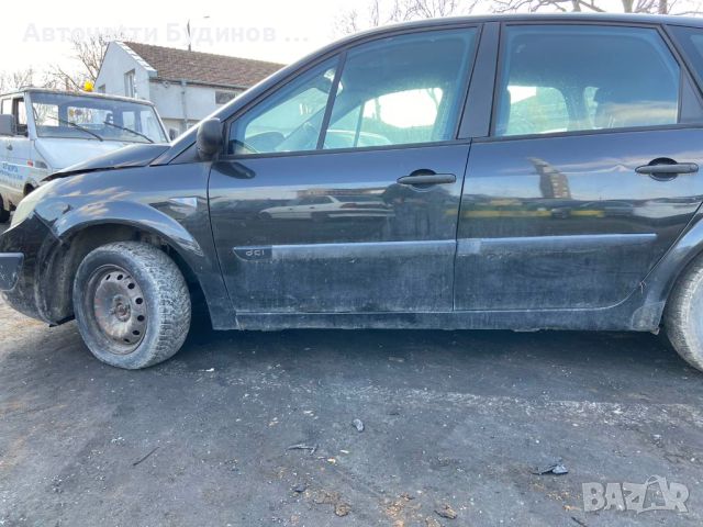 Renault Scenic 1.9DCI 2004г. НА ЧАСТИ, снимка 7 - Автомобили и джипове - 45647286