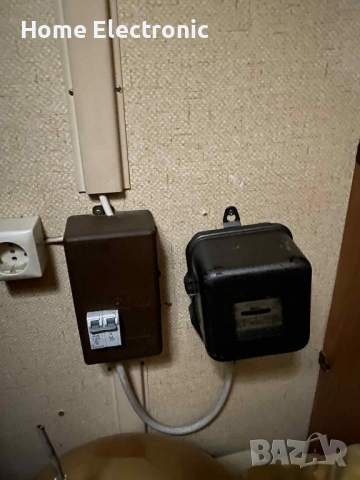 Каравана Knaus 900кг, снимка 6 - Каравани и кемпери - 52723937