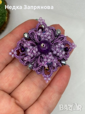 Брошка Ръчно изплетена Уникален акцент за всеки стил Различни цветове по поръчка , снимка 8 - Други - 52713472