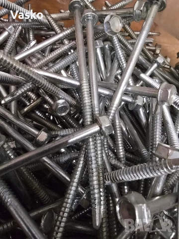 Самонарезен винт с шестостенна глава 