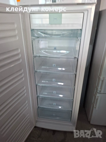 Фризер LIEBHERR NO FROST вис.165см. 280л. А+++, снимка 5 - Фризери - 54050970