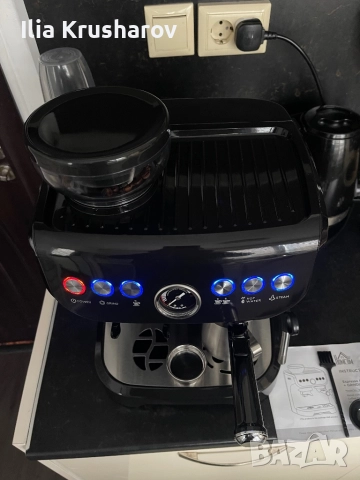 Кафемашина с вградена кафемелачка Homcom, снимка 2 - Кафемашини - 52099742