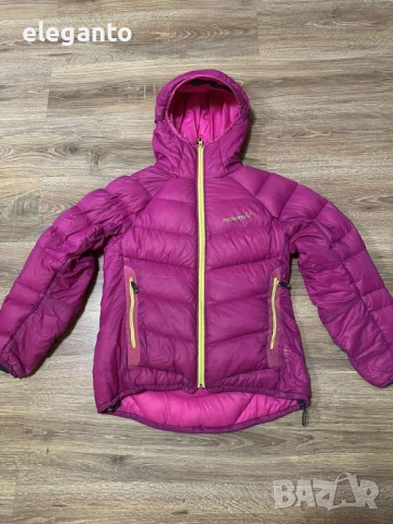 Висок клас дамска зимна пухенка Norrøna Lyngen Lightweight Down 750 Jacket , XS размер, снимка 2 - Якета - 52564650