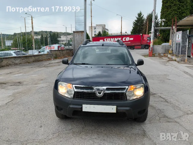 Dacia Duster 1.6 i Газ/Клима, снимка 9 - Автомобили и джипове - 39703739