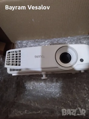 Projector BENQ TW526, снимка 1 - Плейъри, домашно кино, прожектори - 46821287